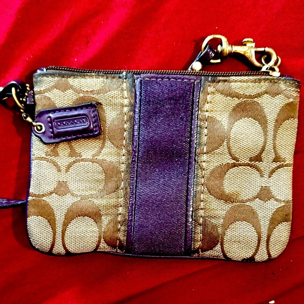 COACH Signature Jaquard Brown/Purple Stripe Wristlist